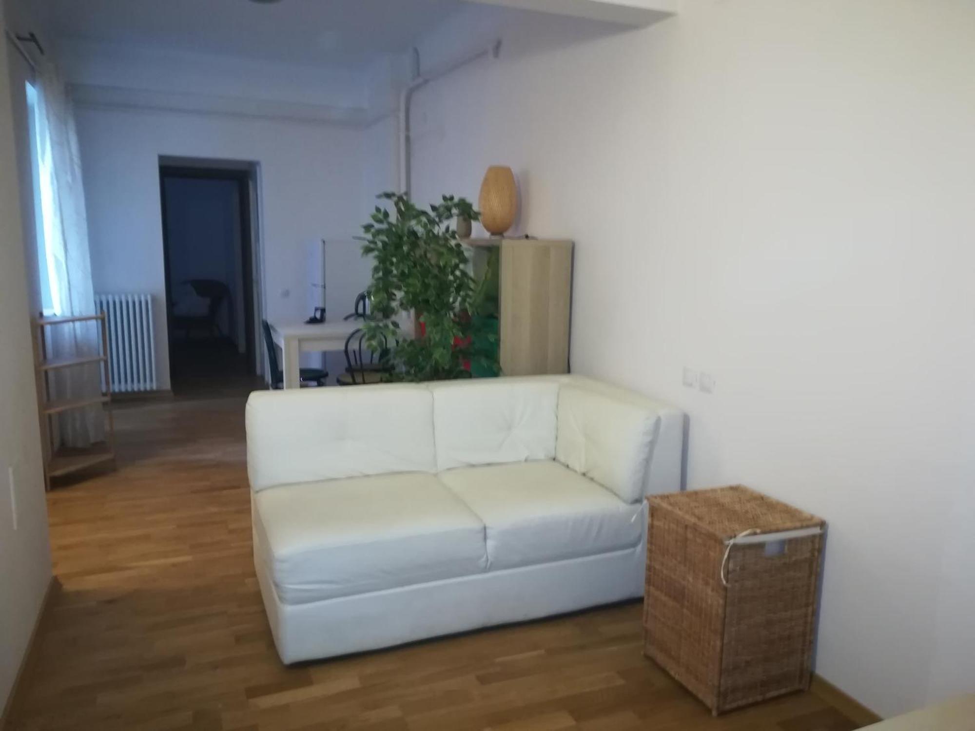 Anastasia Balcescu Apart 4 Self Check In Code From 2Pm Kitchen And Bedroom Boekarest Buitenkant foto